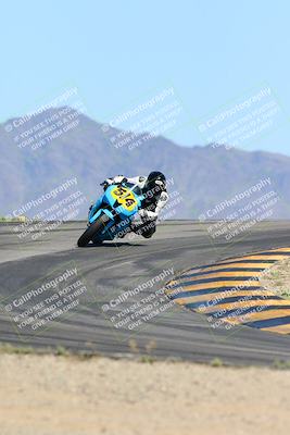 media/Apr-06-2024-CVMA (Sat) [[e845d64083]]/Race 10 Amateur Supersport Middleweight/